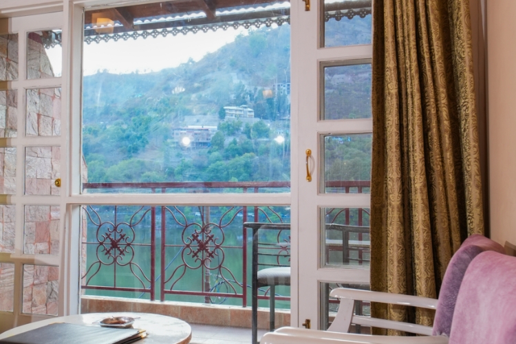 Neelesh Inn